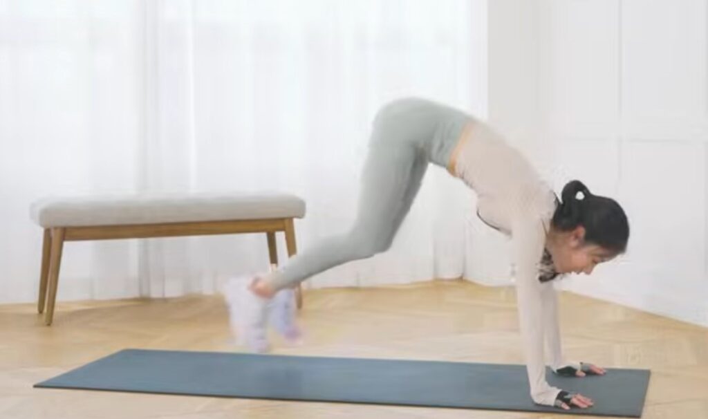 Effective Full-Body Workout for Cardio and Abs: Burn Fat and Strengthen Your Core