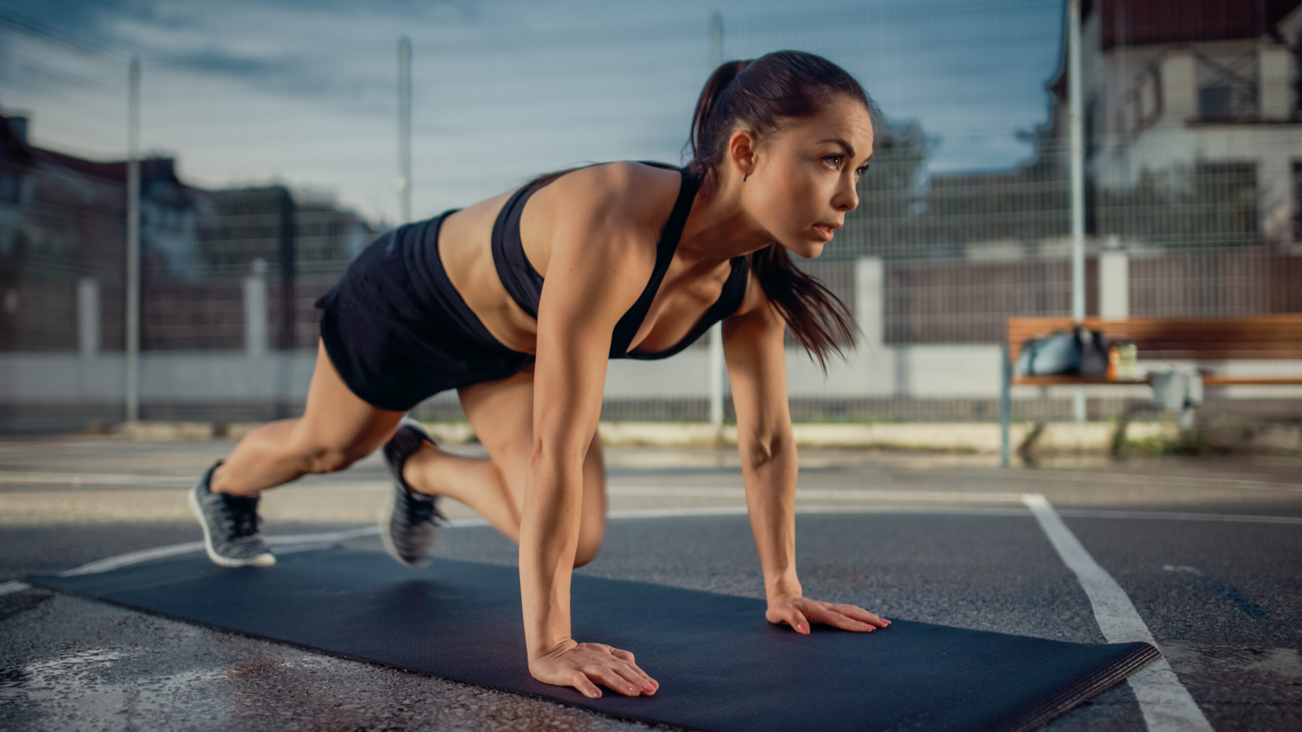 How to Fit 20 Minutes of Exercise into a Busy Singaporean Workday